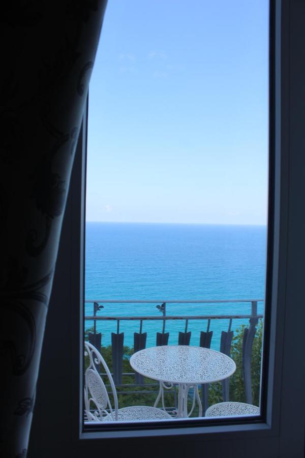 Hotel Ellysblue Pizzo  Esterno foto