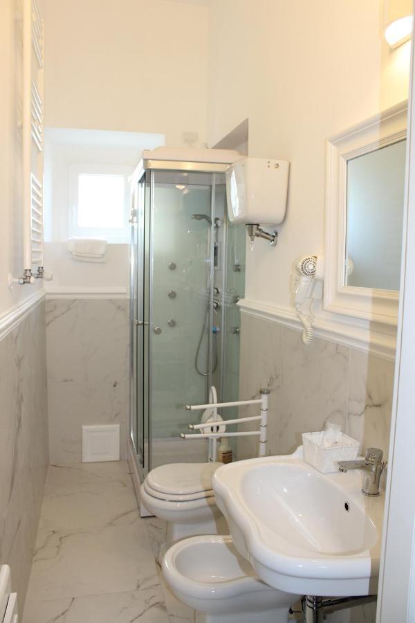 Hotel Ellysblue Pizzo  Esterno foto